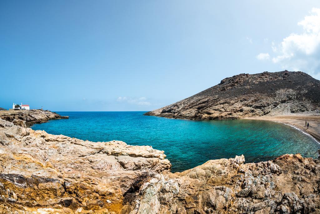 Sea Rock & Sky Private Residence Merchia Beach Экстерьер фото