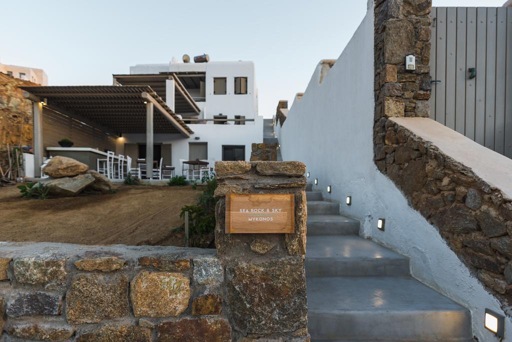 Sea Rock & Sky Private Residence Merchia Beach Экстерьер фото