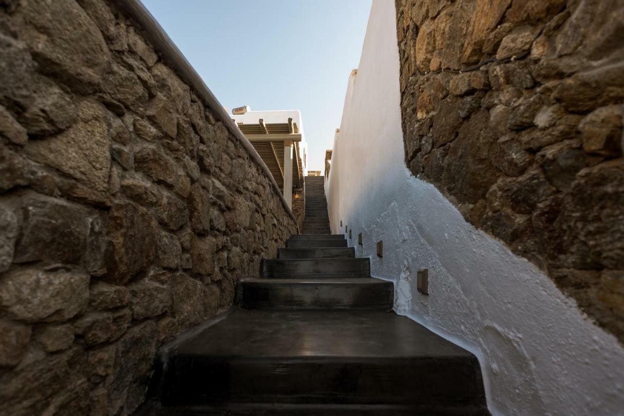 Sea Rock & Sky Private Residence Merchia Beach Экстерьер фото